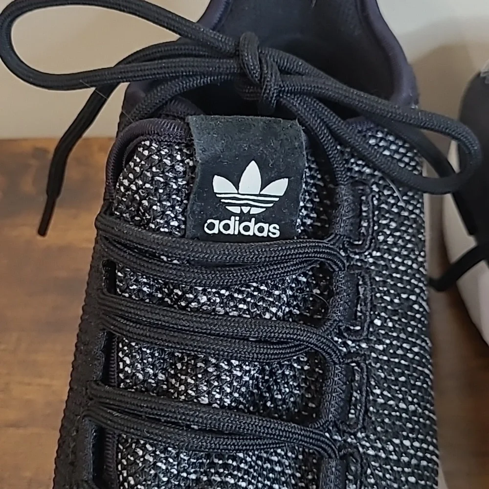 Adidas Black & White Sneakers size 6.5